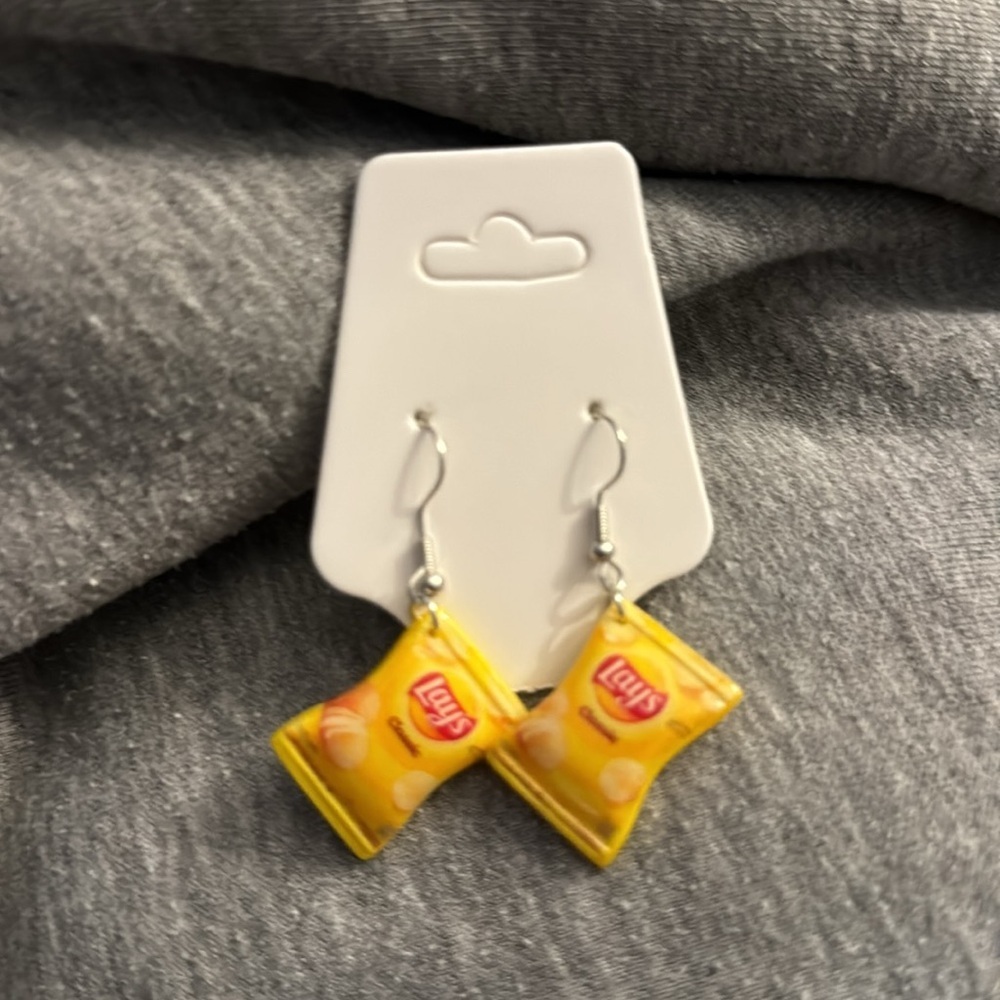 🛍️BUNDLE 3 for $17 POTATO CHIP cute earrings kawaii food animal